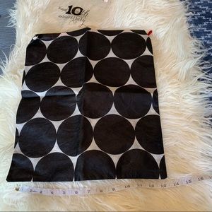NEW Thirty-One A Big Dot Timeless Memory Pouch